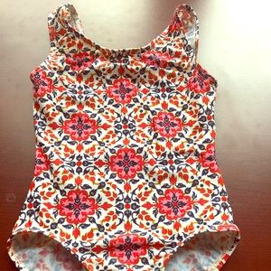 Pivot Performance Wear leotard size 4 runs bigger